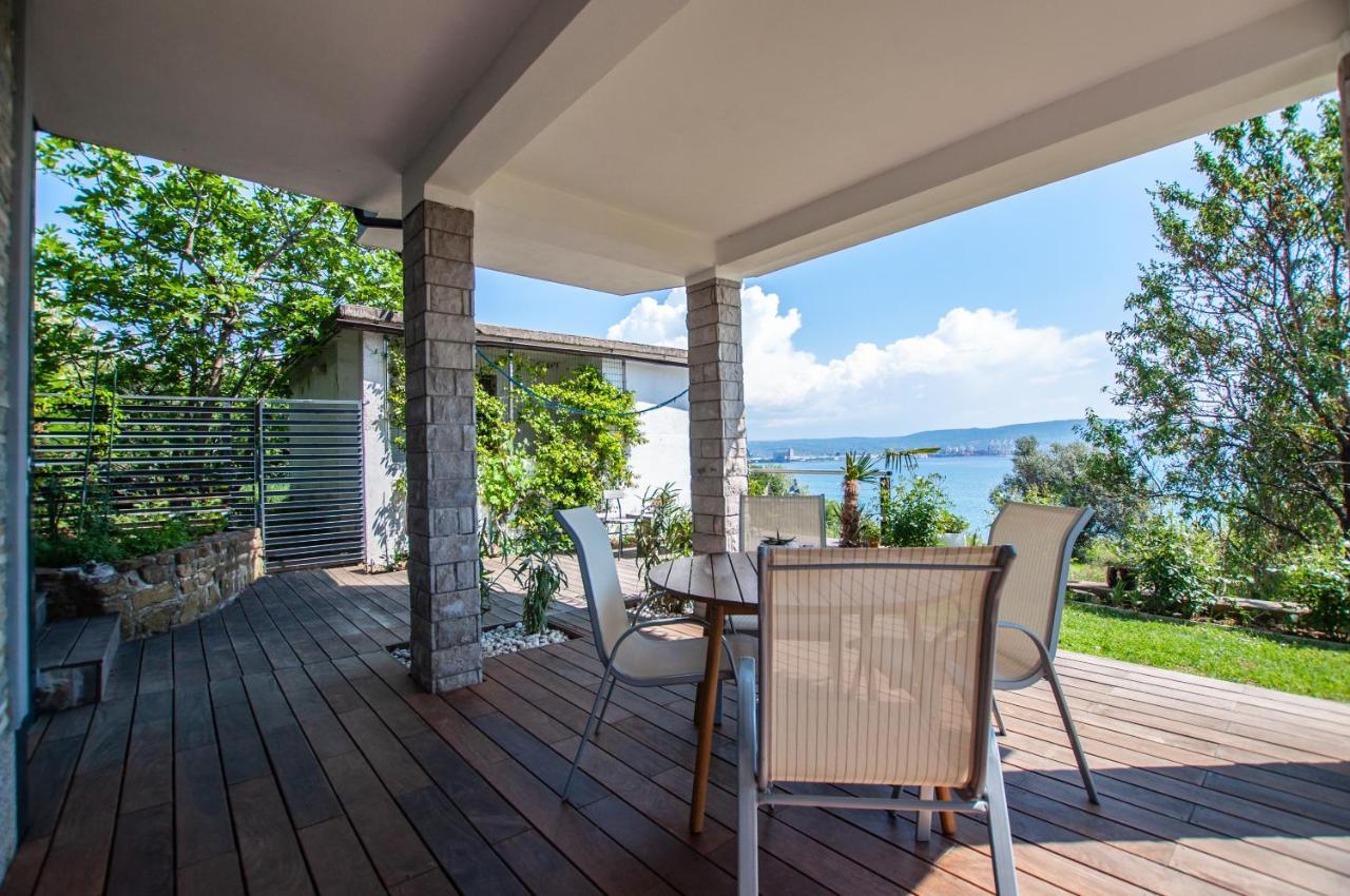 Sea View Apartments Debeli Rtic Ankaran Exterior foto