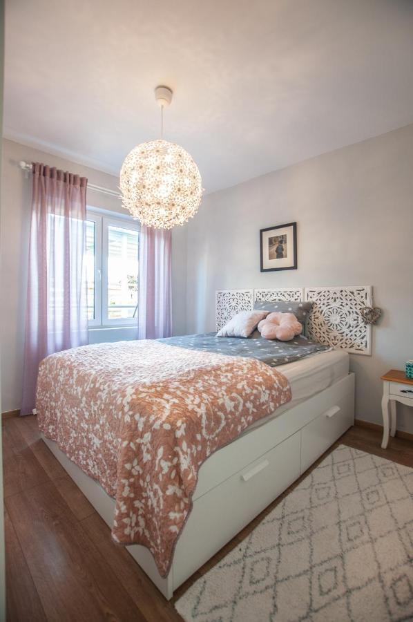 Sea View Apartments Debeli Rtic Ankaran Exterior foto