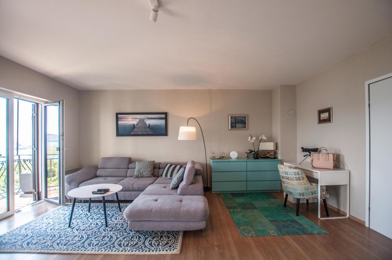 Sea View Apartments Debeli Rtic Ankaran Exterior foto